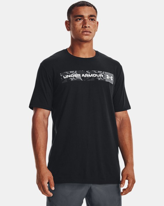 T-shirt à manches courtes UA Camo Chest Stripe pour homme, Black, pdpMainDesktop image number 0